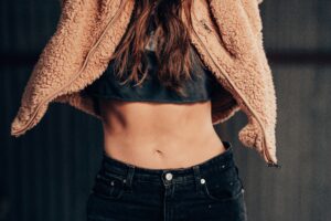 How a Tummy Tuck Can Help Contour Your Body 
